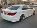2016 Toyota Crown