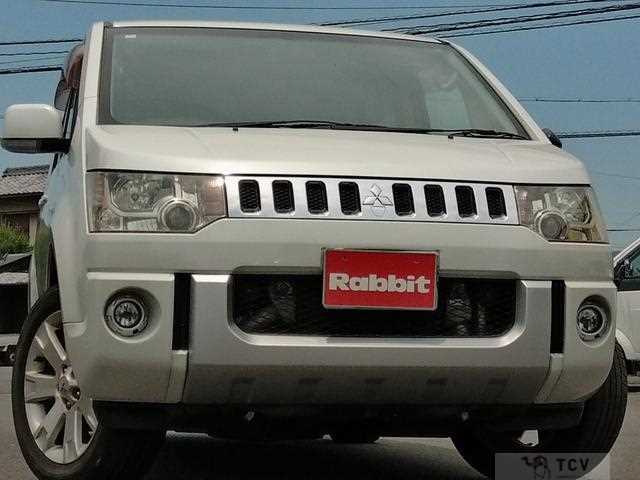 2014 Mitsubishi Delica D5