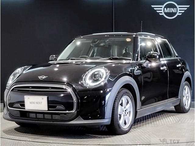 2022 BMW MINI