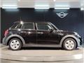 2022 BMW MINI