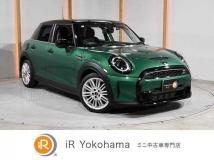 2022 BMW MINI