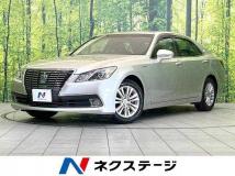 2014 Toyota Crown Hybrid