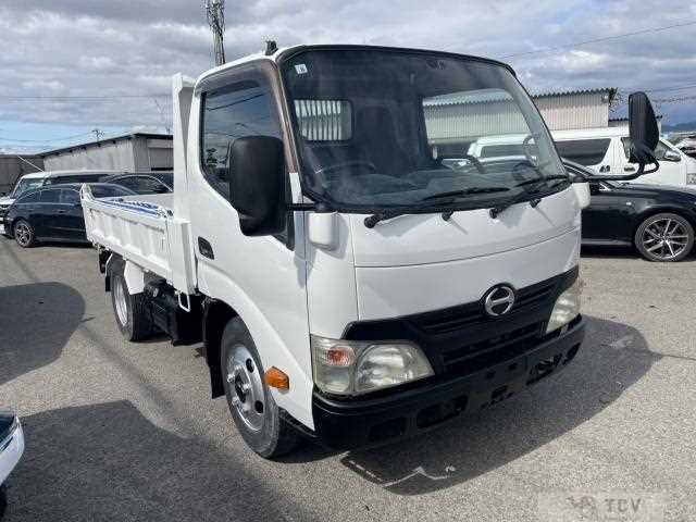 2012 Hino Dutro