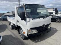 2012 Hino Dutro
