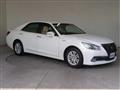 2014 Toyota Crown Hybrid