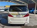 2013 Toyota Alphard G