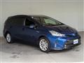 2015 Toyota PRIUS α