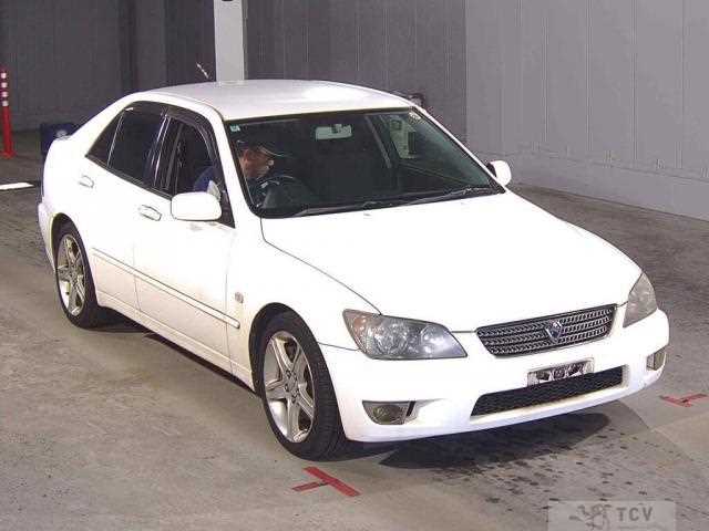 2004 Toyota Altezza