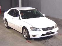 2004 Toyota Altezza