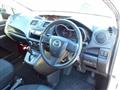 2013 Mazda Premacy