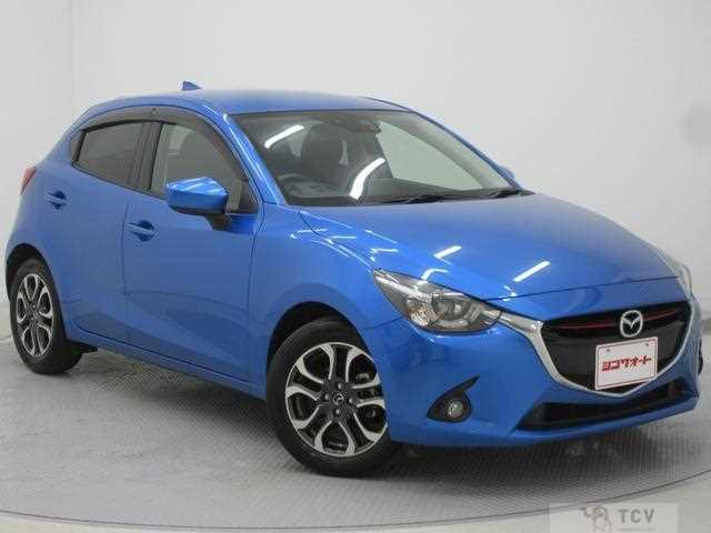 2016 Mazda Demio
