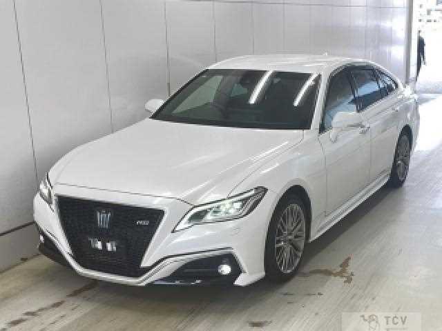 2021 Toyota Crown Hybrid