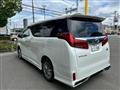 2022 Toyota Alphard Hybrid