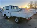 2009 Isuzu Elf Truck