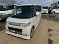 2009 Daihatsu Tanto