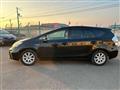 2013 Toyota PRIUS α
