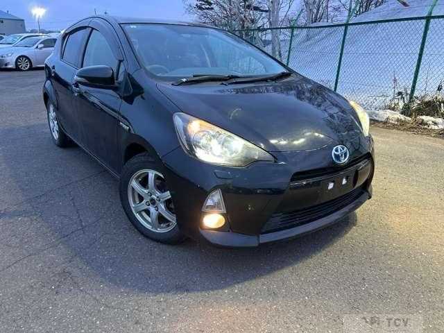 2013 Toyota AQUA