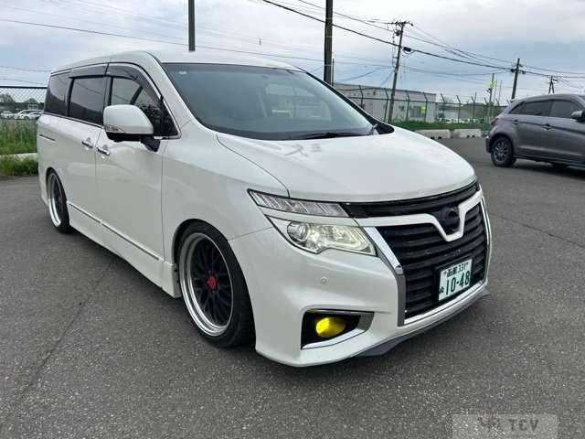 2016 Nissan Elgrand
