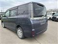 2014 Toyota Voxy