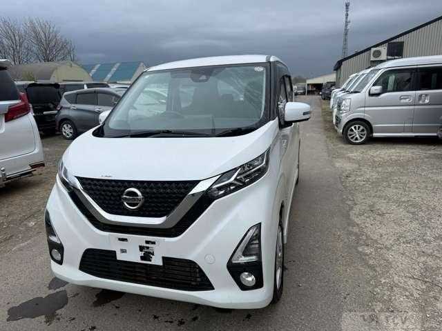 2019 Nissan Nissan Others