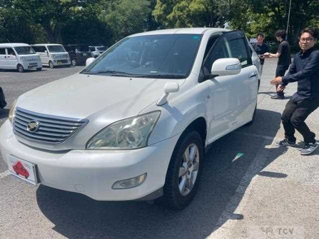 2012 Toyota Harrier