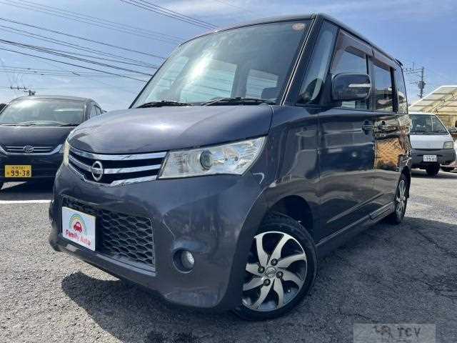2011 Nissan ROOX