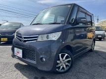 2011 Nissan ROOX