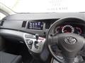 2010 Toyota Isis