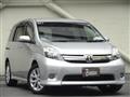 2013 Toyota Isis