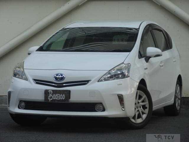 2012 Toyota PRIUS α