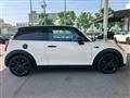 2017 BMW MINI