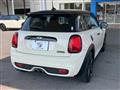2017 BMW MINI