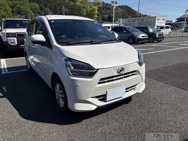 2018 Daihatsu Mira
