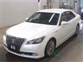 2015 Toyota Crown Majesta