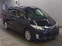 2013 Toyota Estima Hybrid