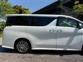 2017 Toyota Vellfire