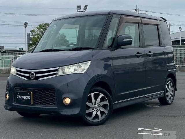 2011 Nissan ROOX