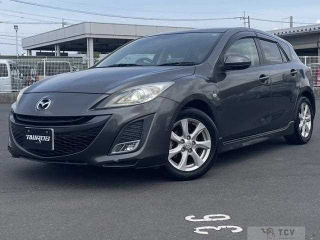 2011 Mazda Axela