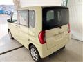 2018 Daihatsu Tanto