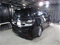 2014 Toyota Vellfire