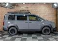 2021 Mitsubishi Delica D5