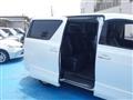 2014 Toyota Vellfire