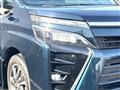 2017 Toyota Voxy