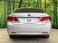 2017 Toyota Crown Hybrid