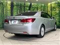 2017 Toyota Crown Hybrid
