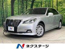 2017 Toyota Crown Hybrid