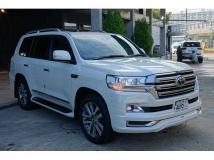 2020 Toyota Land Cruiser