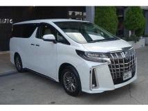 2022 Toyota Alphard Hybrid