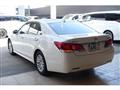 2016 Toyota Crown
