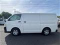 2010 Toyota Hiace Van